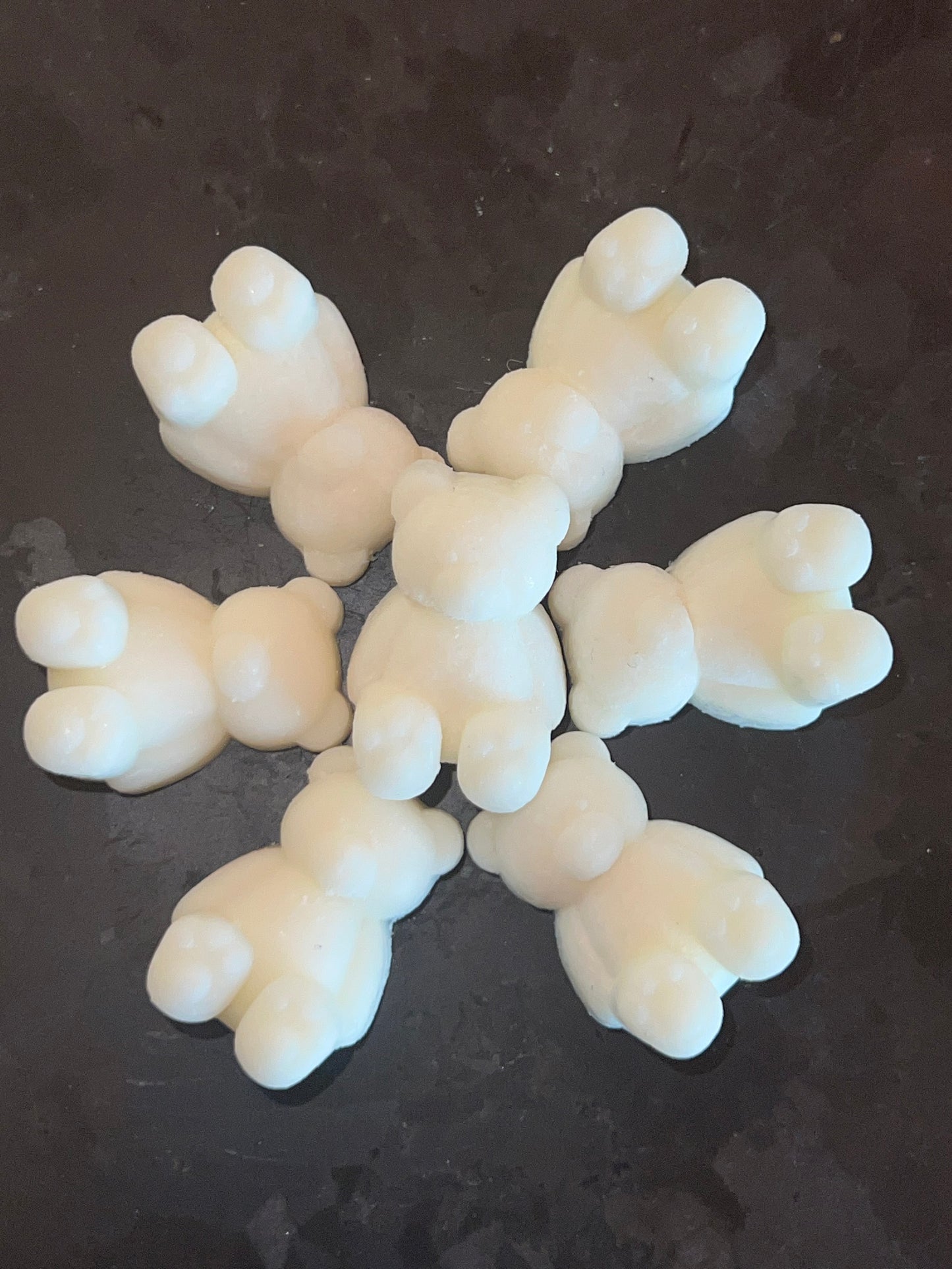Lavish Linens Wax Melts